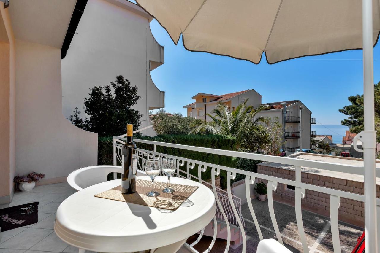 Apartment Kate-Few Minutes From Beach Makarska Eksteriør billede